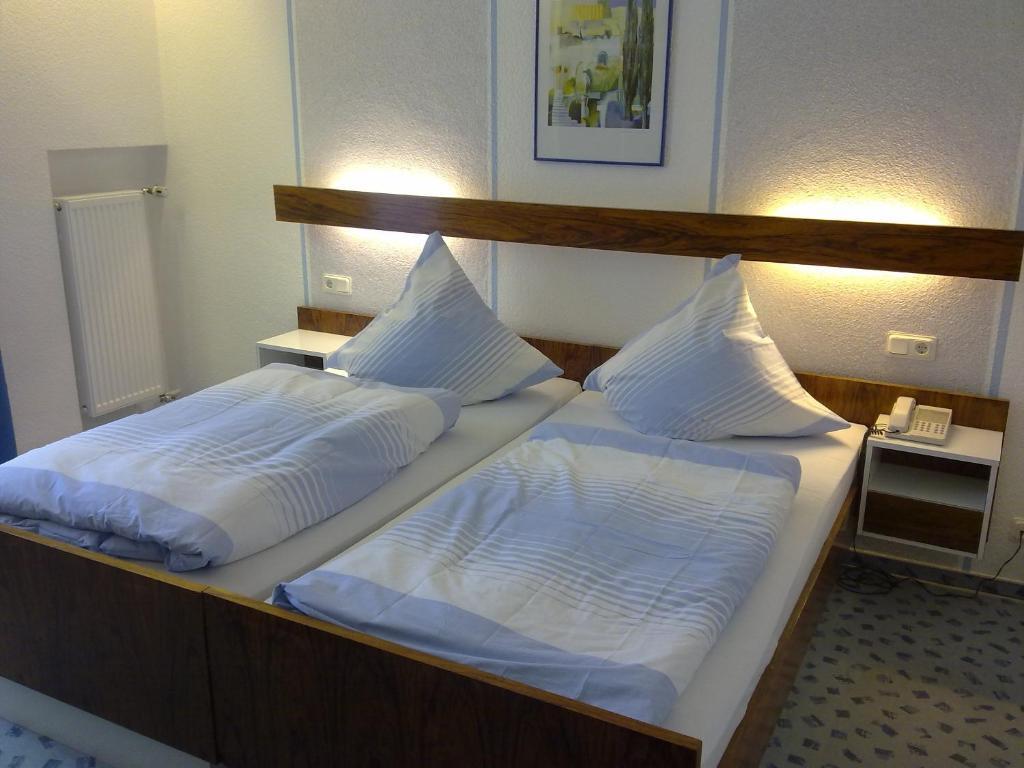 Hotel Diana Garni Bad Bertrich Cameră foto